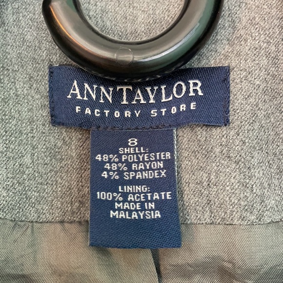 ANNE TAYLOR Factory Store Outerwear - Picture 4 of 4